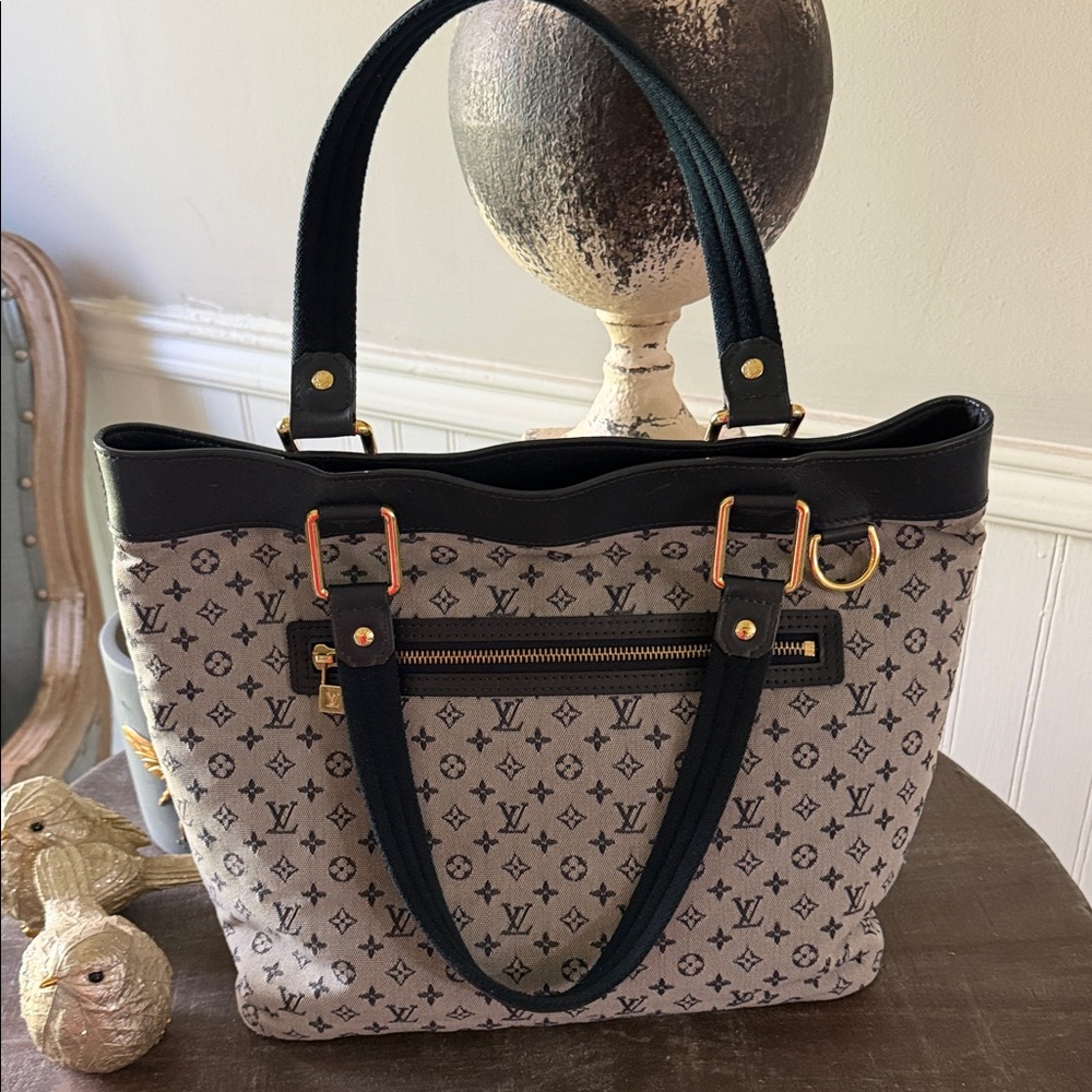 Louis Vuitton Blue and Cream Monogram Tote